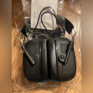 TZUMI Sound Guards Noise-Cancelling Bluetooth Headphones Hearing Protection